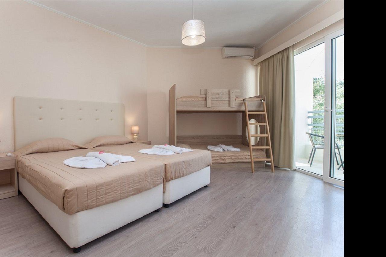 Alexandros Hotel Perama (Corfu) Exterior foto
