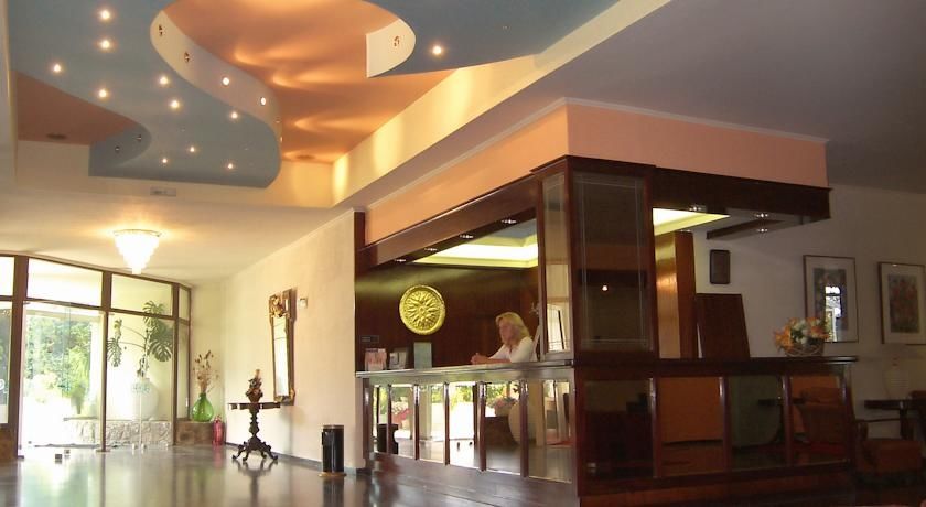 Alexandros Hotel Perama (Corfu) Exterior foto