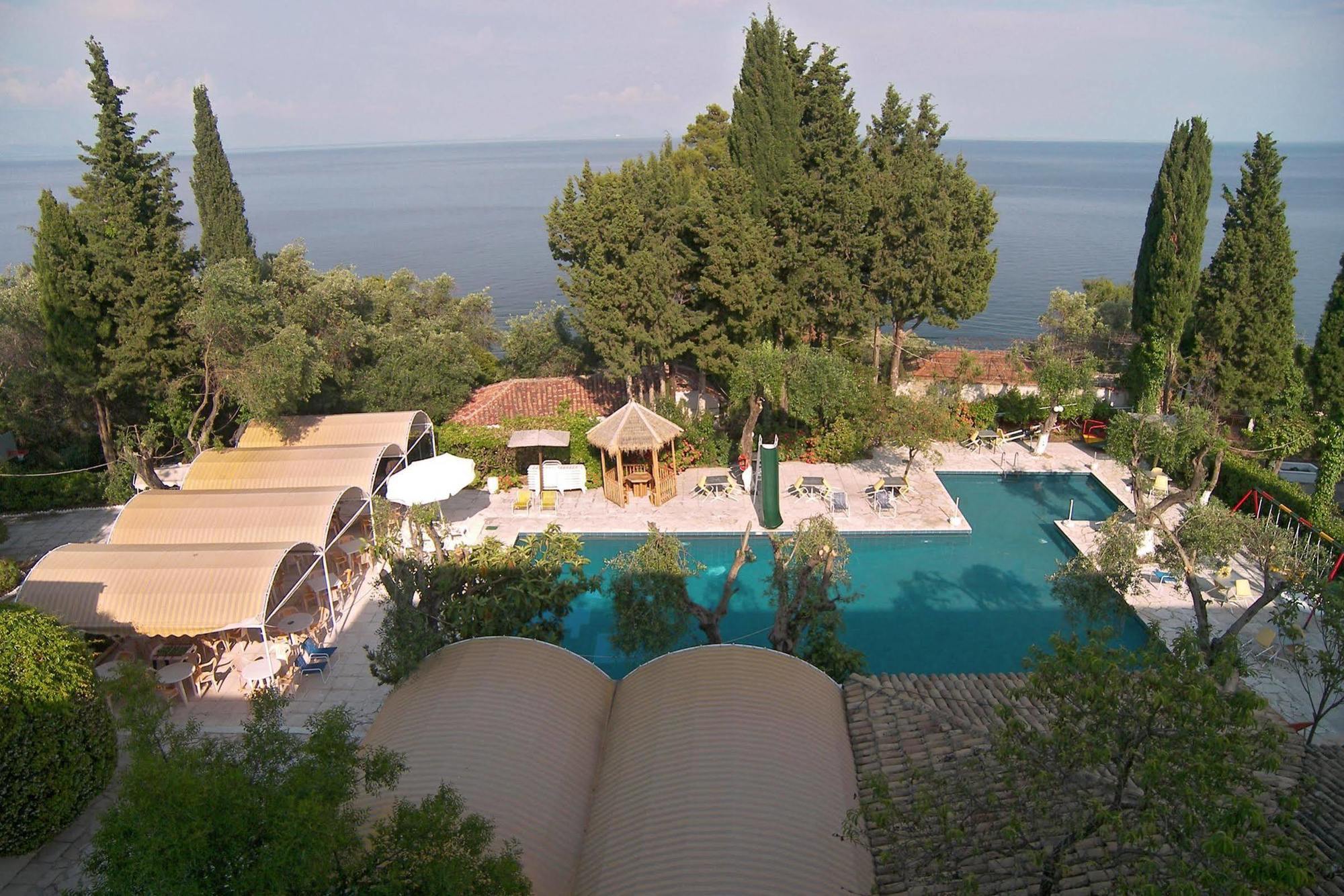 Alexandros Hotel Perama (Corfu) Exterior foto